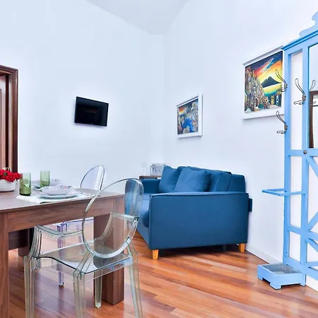 Guesthost - La Casa Del Presepe House * Napels