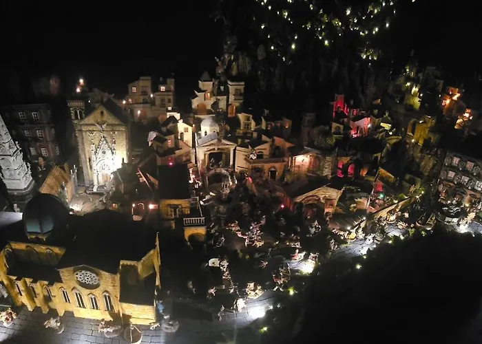 Appartamento Guesthost - La Casa Del Presepe House Napoli
